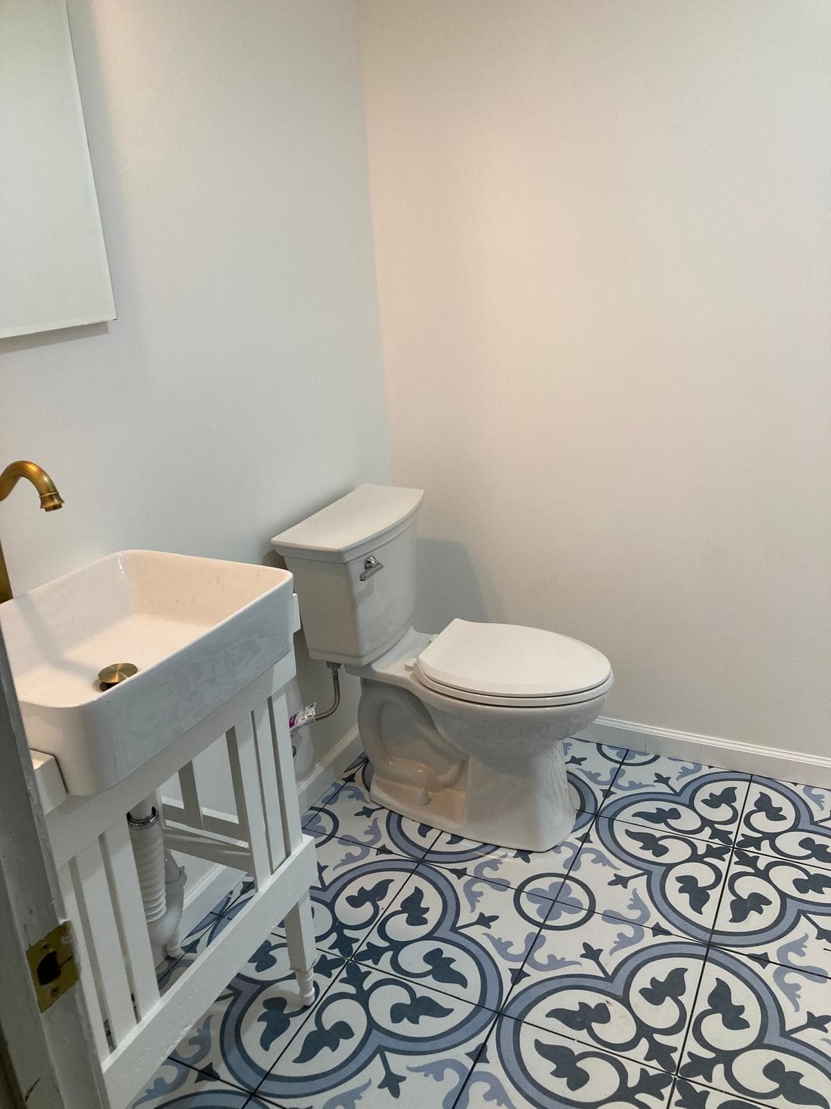 Full Custom Bathroom & Tile Installation