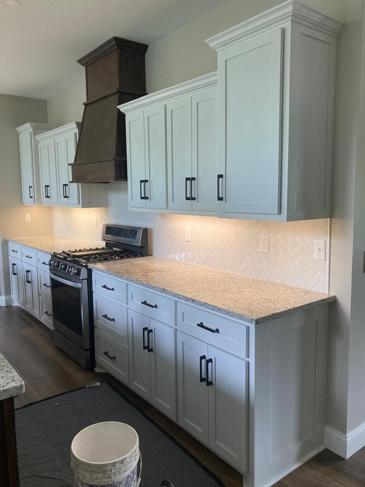 New Construction Full Kitchen & Backsplash Installation